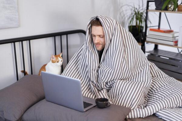 <span class="caption">Bed doesn’t have to be the only cosy place. </span>(boytsov/shutterstock)