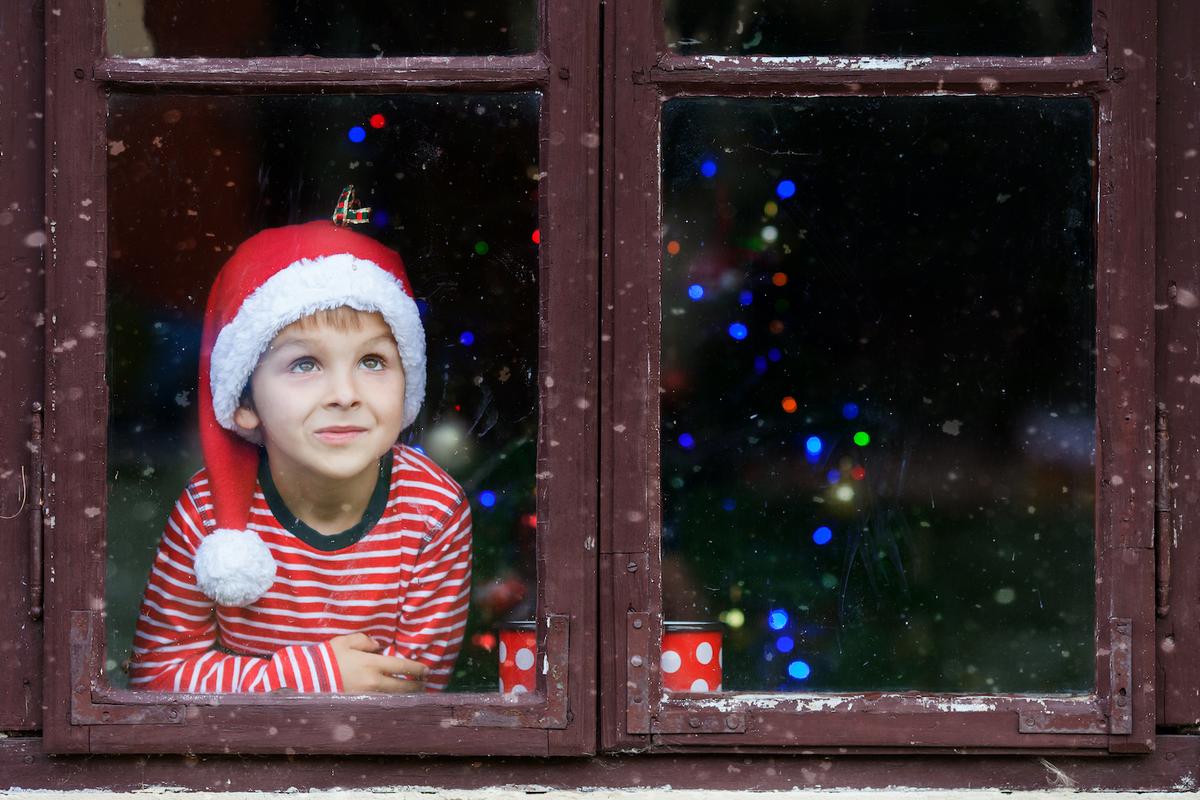 The Mystery of Santa Claus Has an Influence on How Children See the World