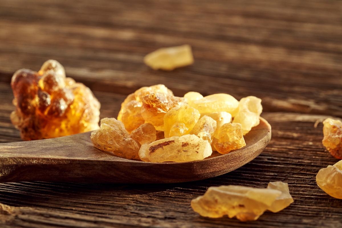 Frankincense & Myrrh: The Original Christmas Gifts with Unparalleled Healing Benefits