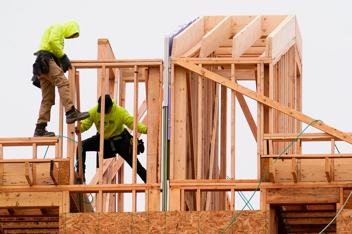 Average Mortgage Rates Rise After 6 Weeks of Declines