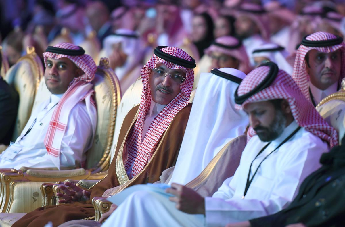 Saudi Arabia Considers Global Trade in Non-Dollar Currencies