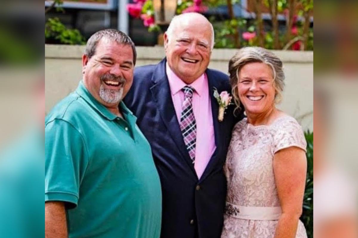 For 10 Years, Alabama Man Secretly Helped Pay for Prescriptions at Local Pharmacy