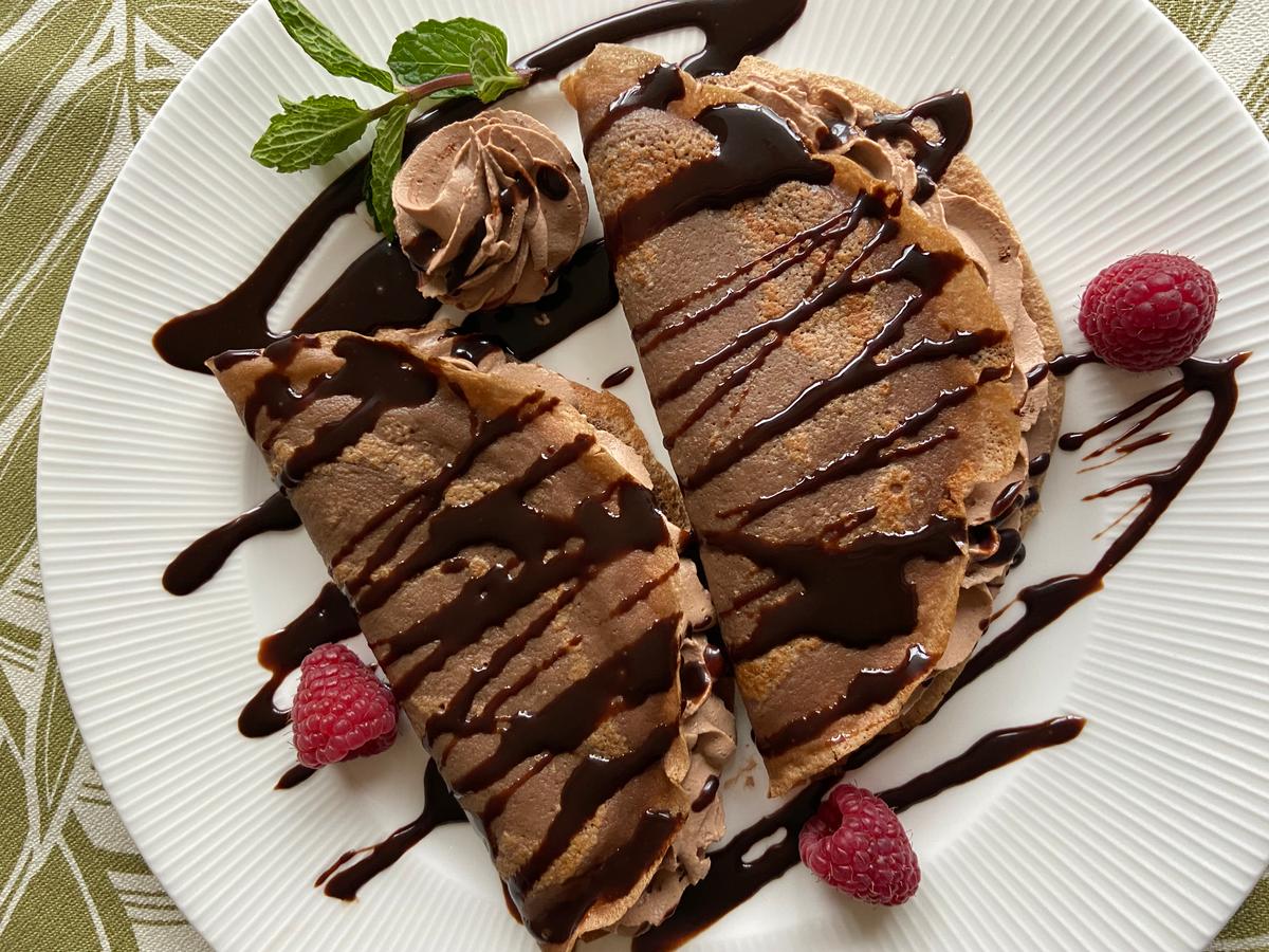 Impress Your Valentine With Homemade Chocolate Crepes