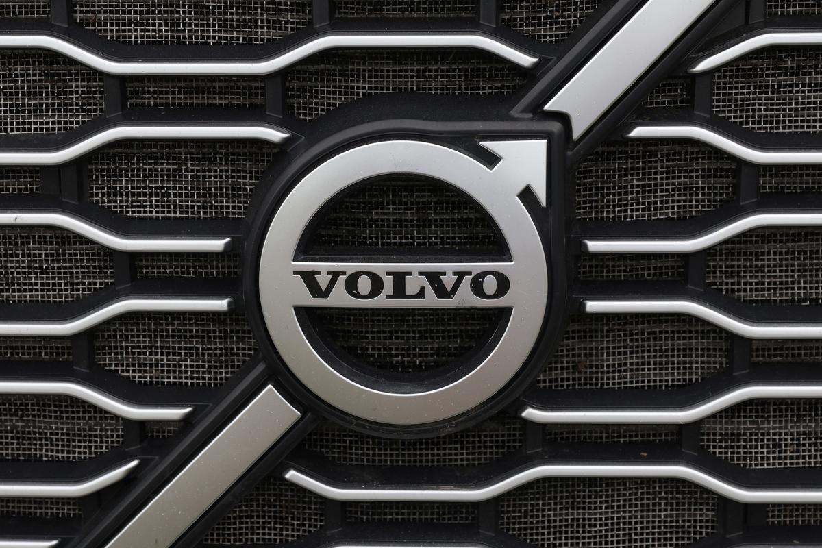 US Hits Volvo Group North America With $130 Million Penalty Over Delayed Recalls