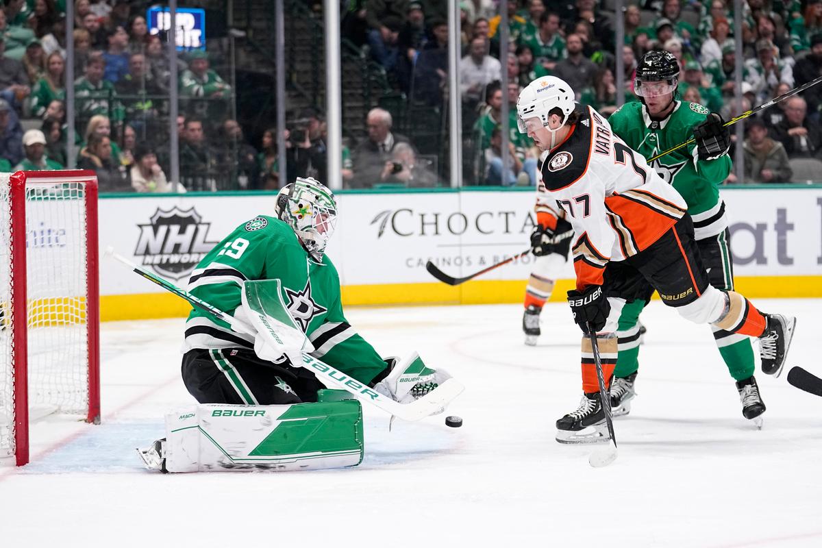 Tyler Seguin’s Shootout Goal Gives Stars 3–2 Win Over Ducks