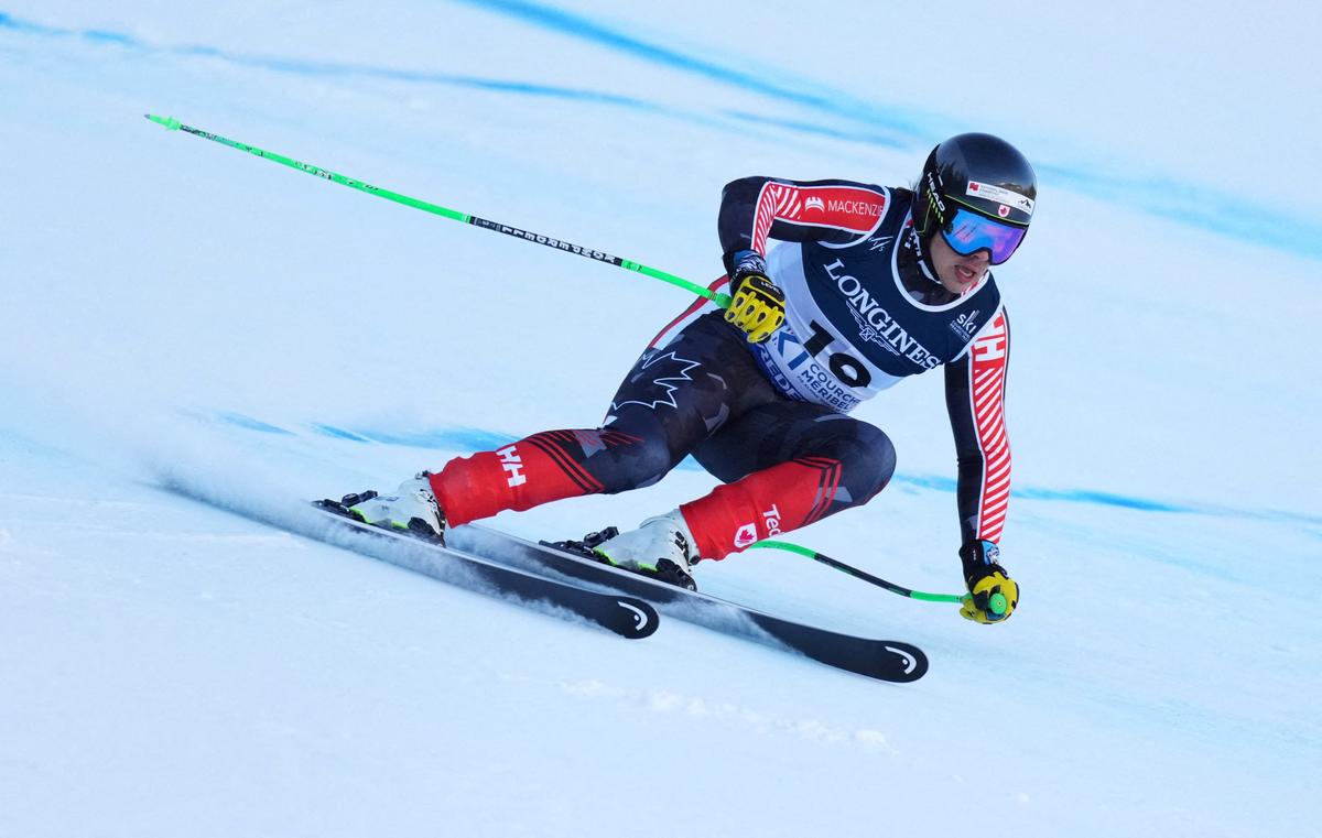 Canada’s Crawford Wins Super-G Gold by Slimmest of Margins
