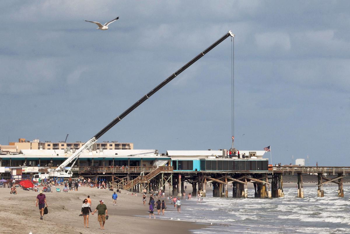 Cocoa Beach Pier Gets $3.5 Million Rehab With New Restaurants