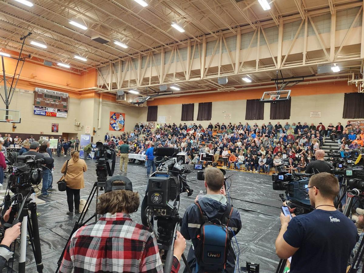 Rail Firm Dodges Ohio Derailment Town Hall Meeting