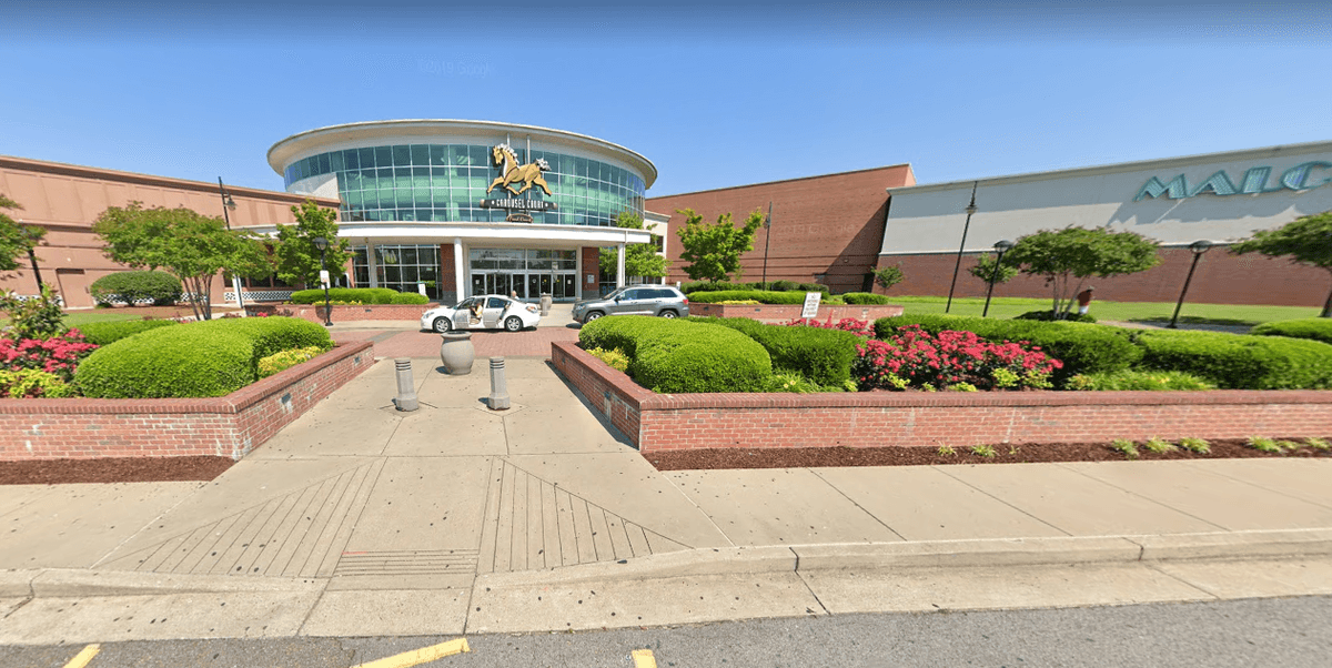 2 Wounded, 1 Has Medical Problem in Memphis Mall Shooting