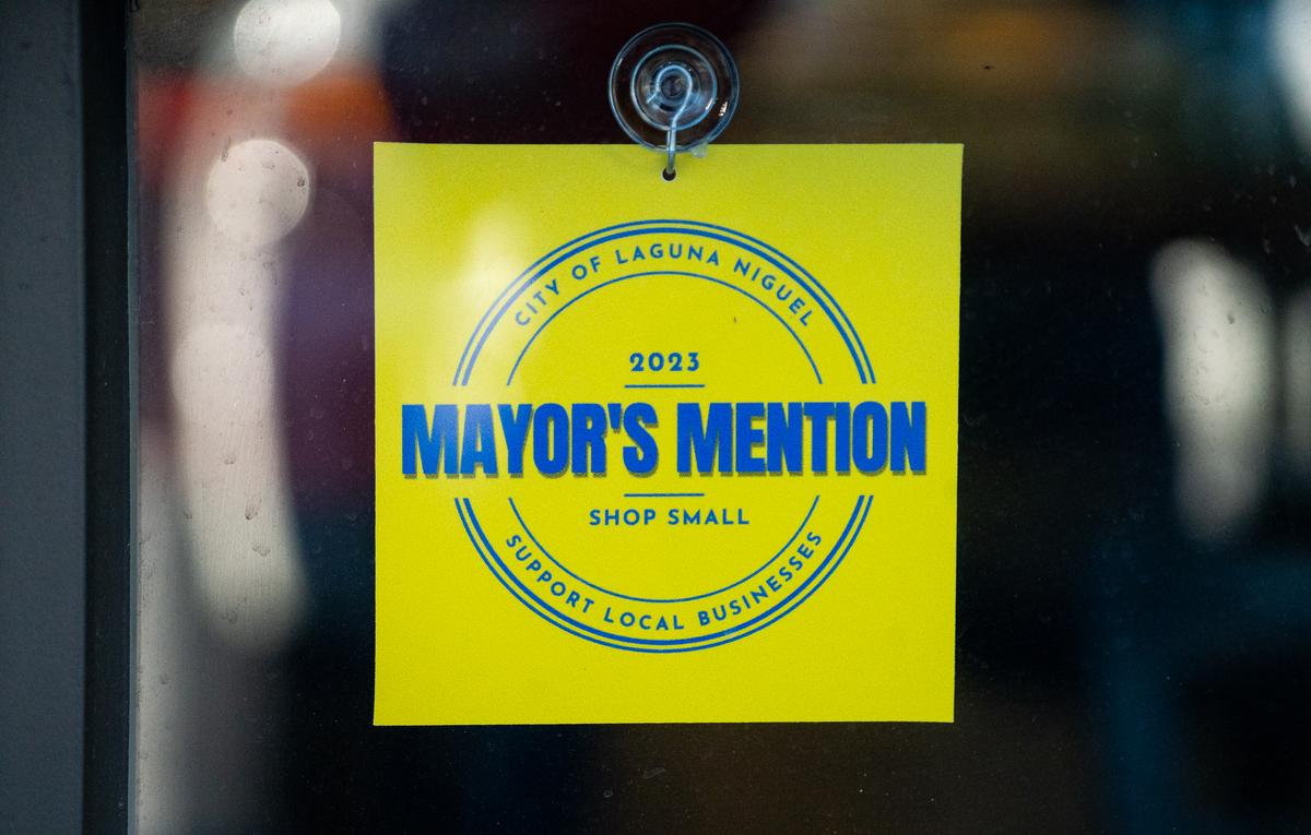 Laguna Niguel Mayor Publicizes Local Businesses to Spur Economy