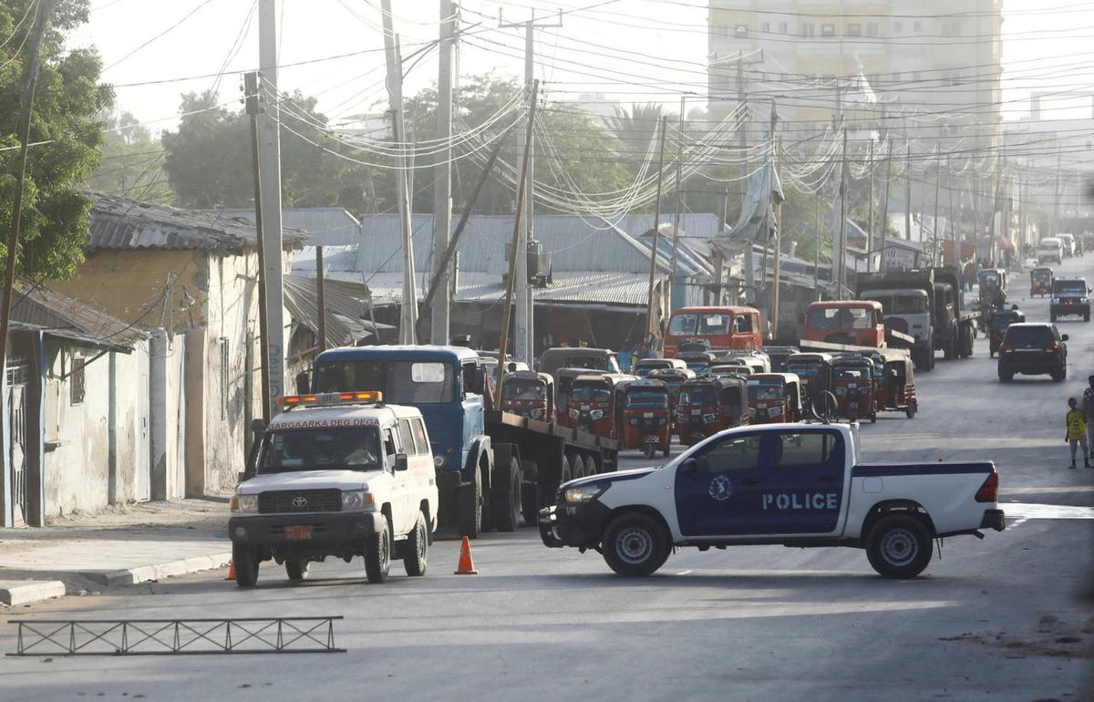 Al Shabaab Attack Kills 10 at Officials’ House in Somalia: Ministry
