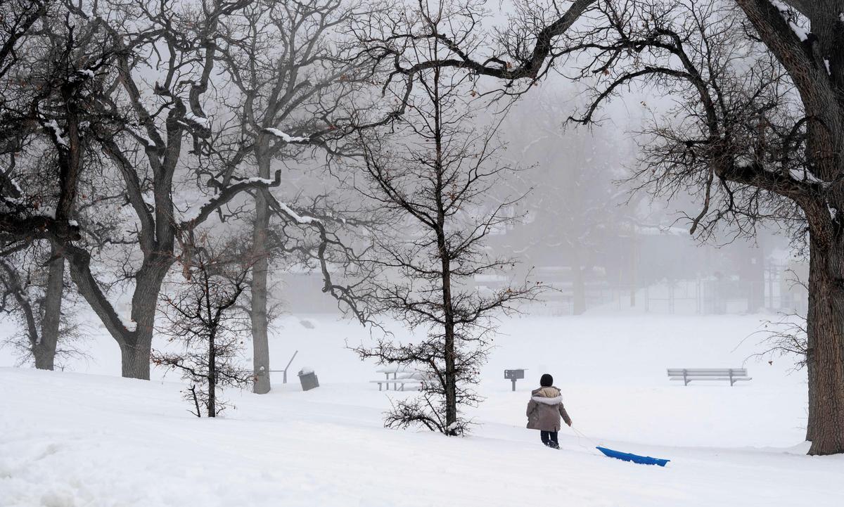 While California Wearies of Snowstorms, Northeast Greets One