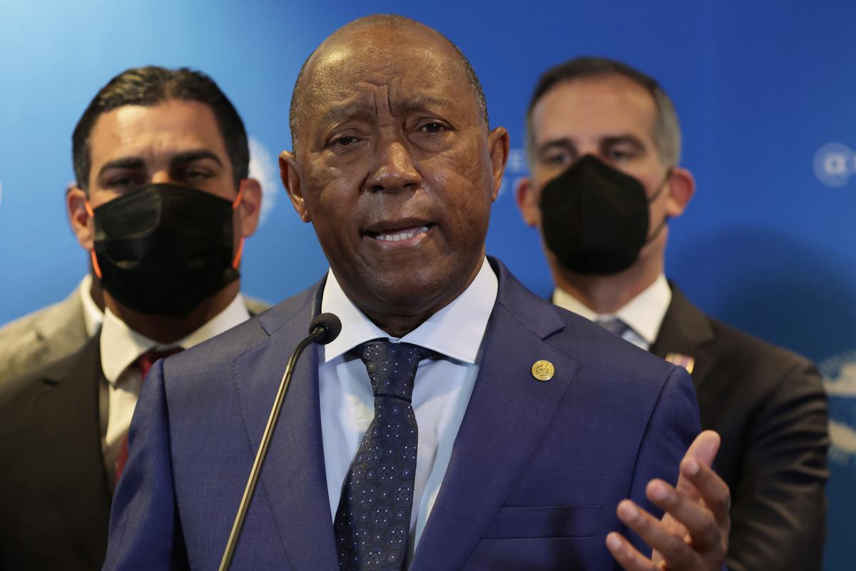 Texas Education Agency Plans Takeover of Houston ISD, Mayor Says