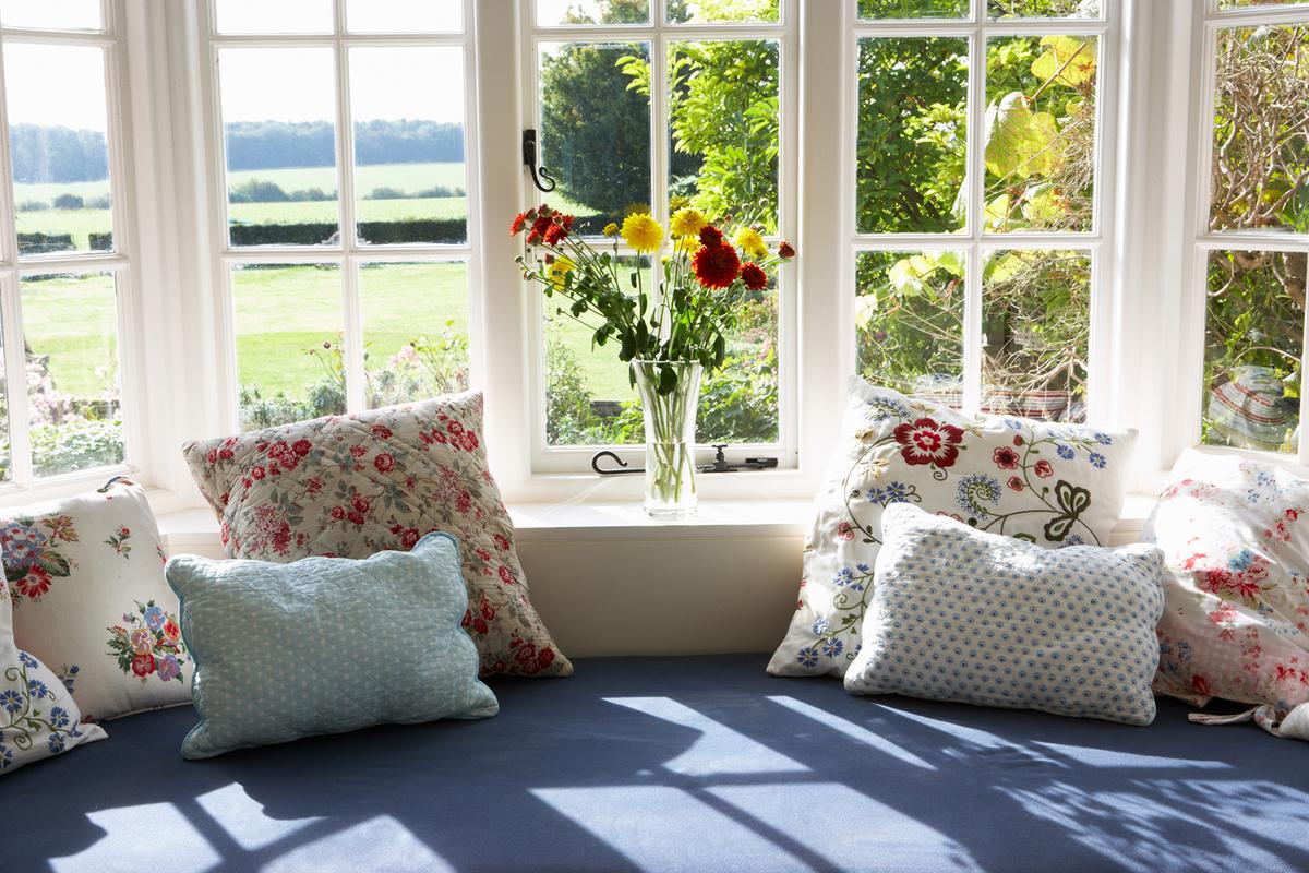 Calm Your Living Space With These Four Design Elements
