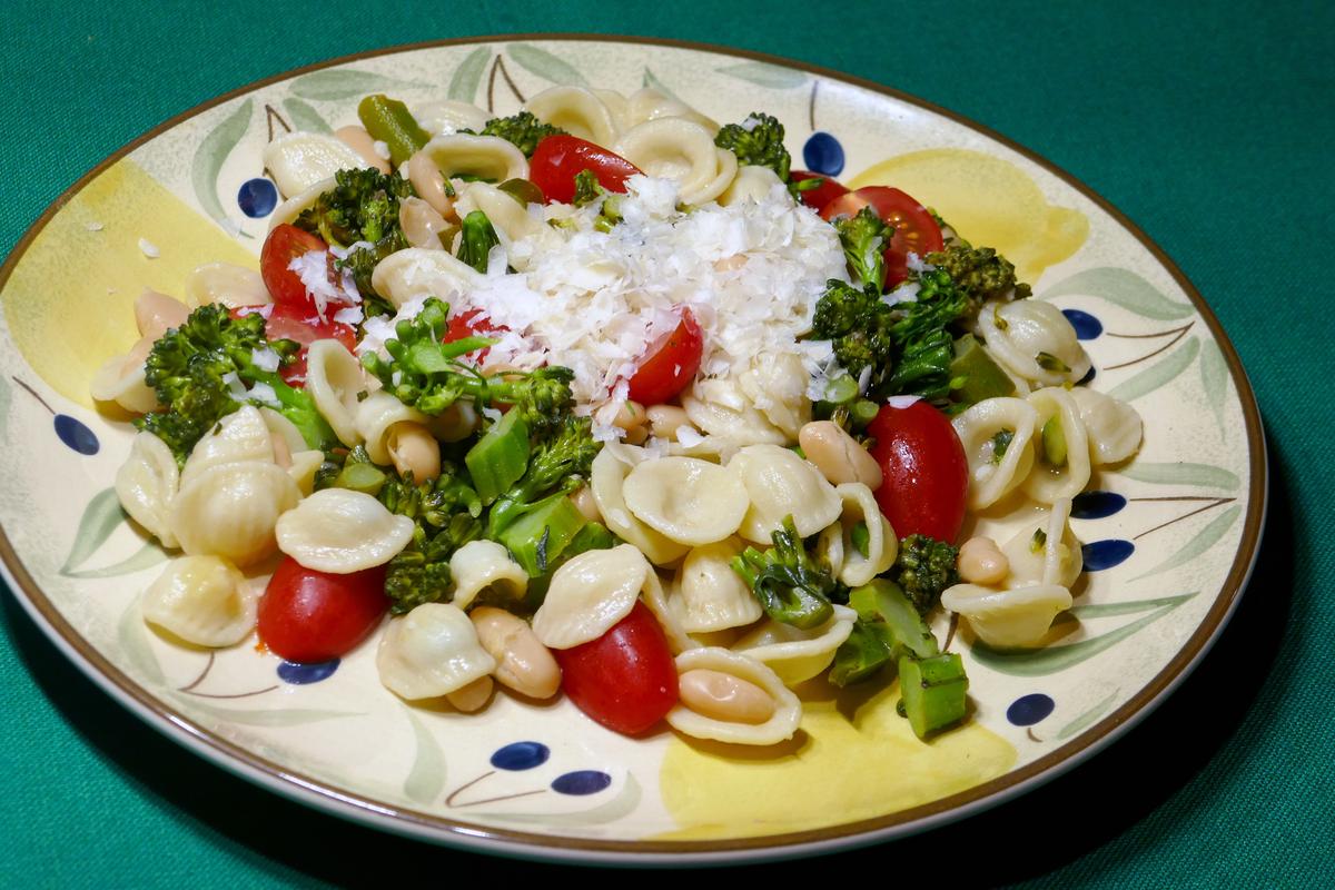 Broccoli Rabe Adds Crisp Texture to Veggie Orecchiette Dish