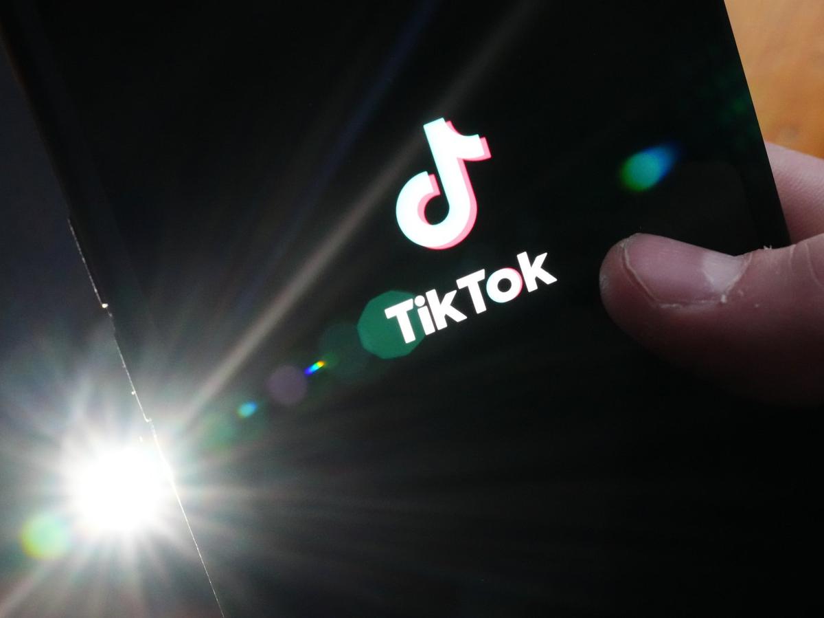 Nova Scotia, Newfoundland and Labrador Ban TikTok on Government-Issued Devices