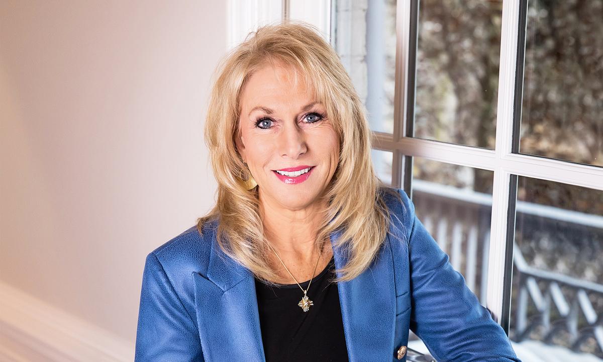 Doctor Who Survived Breast Cancer Shares the Self-Check Technique That Led to Her Diagnosis