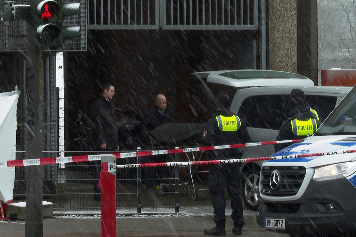 German Gunman Kills 6 at Hamburg Jehovah’s Witnesses Hall