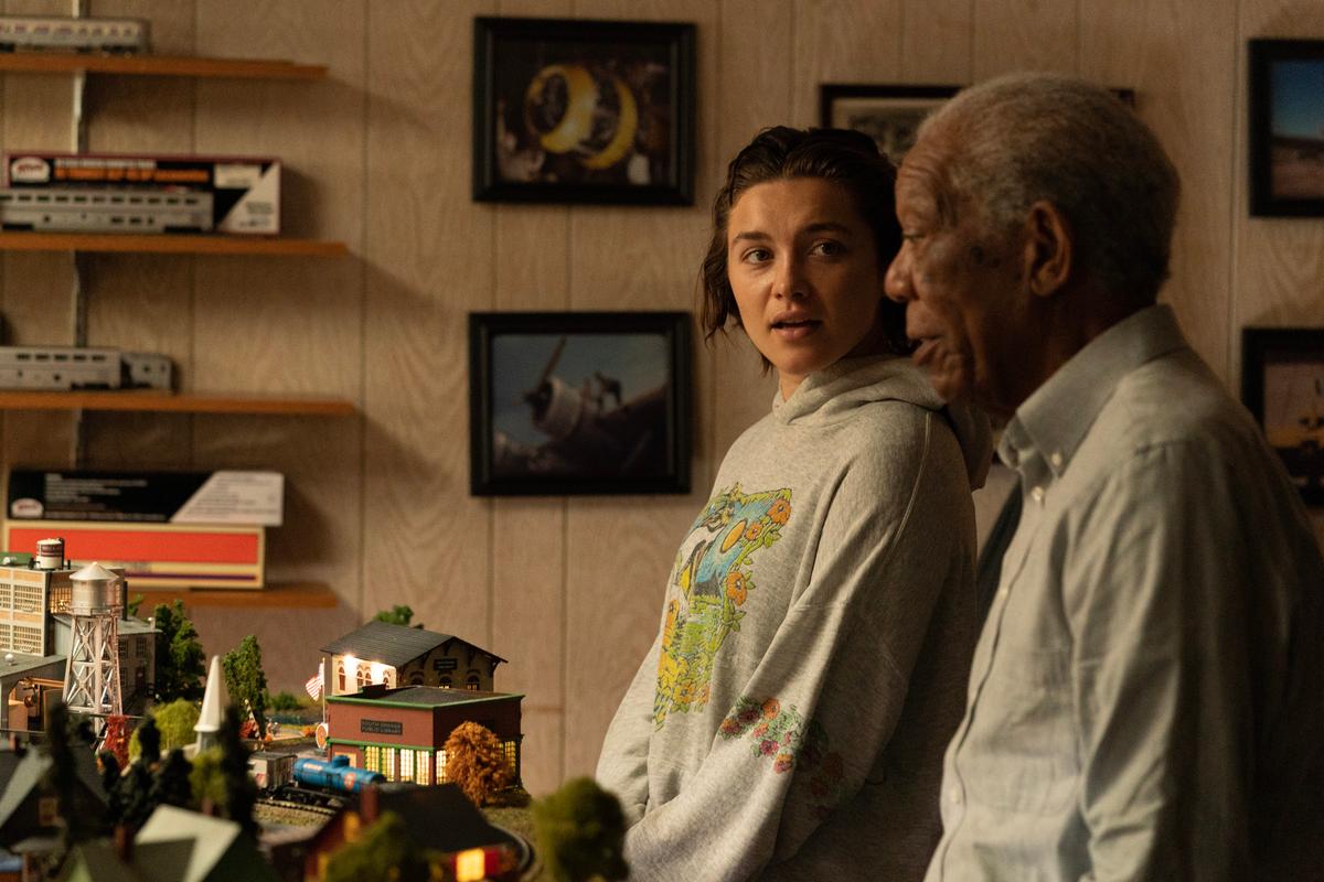 Allison (Florence Pugh) and Daniel (Morgan Freeman), in "A Good Person." (United Artists)