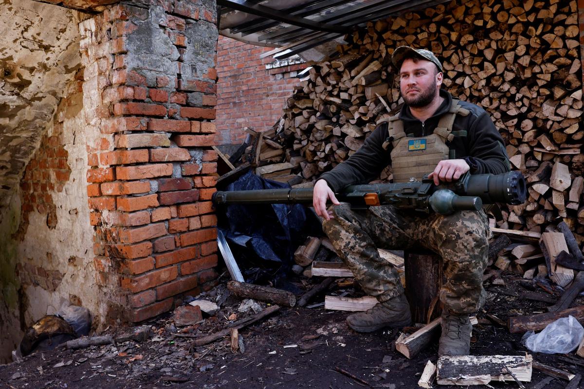Russia Presses Along Ukraine Front After Reports of Bakhmut Slowdown