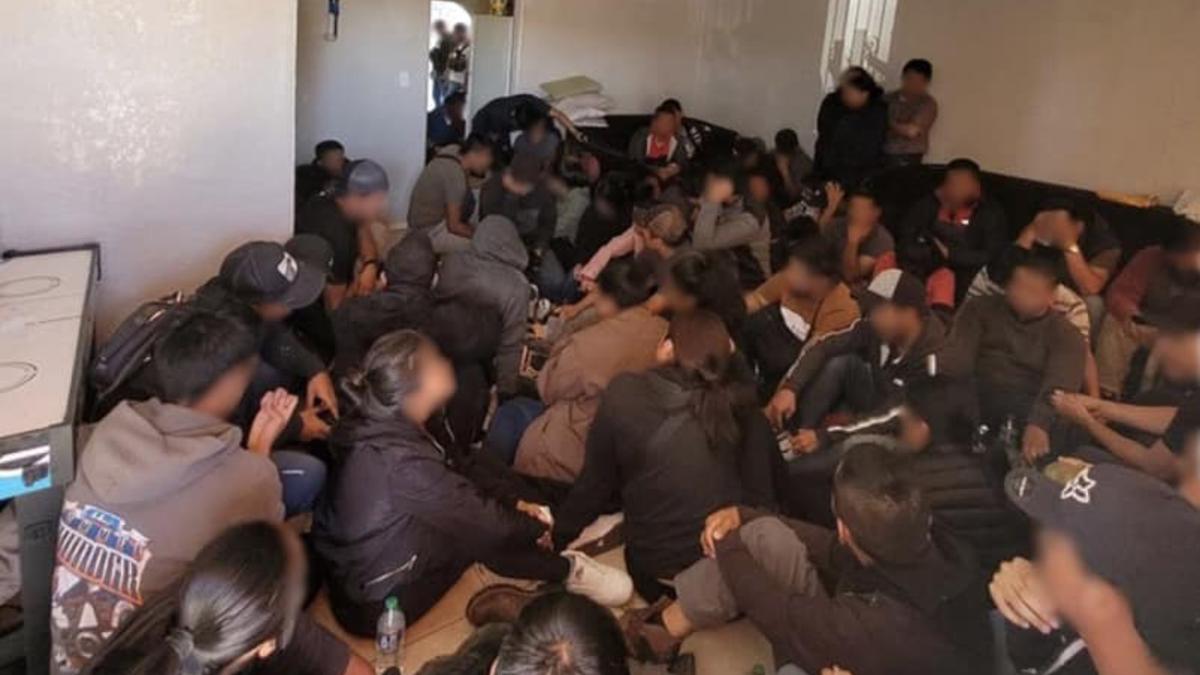 Border Agents Find Over 140 Illegal Immigrants In 2 Stash House Raids