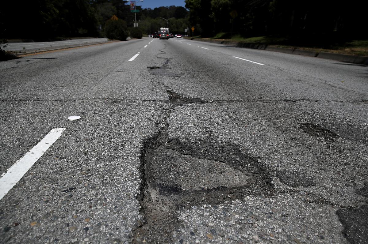 Los Angeles Makes Progress in Repairing Over 19,000 Potholes