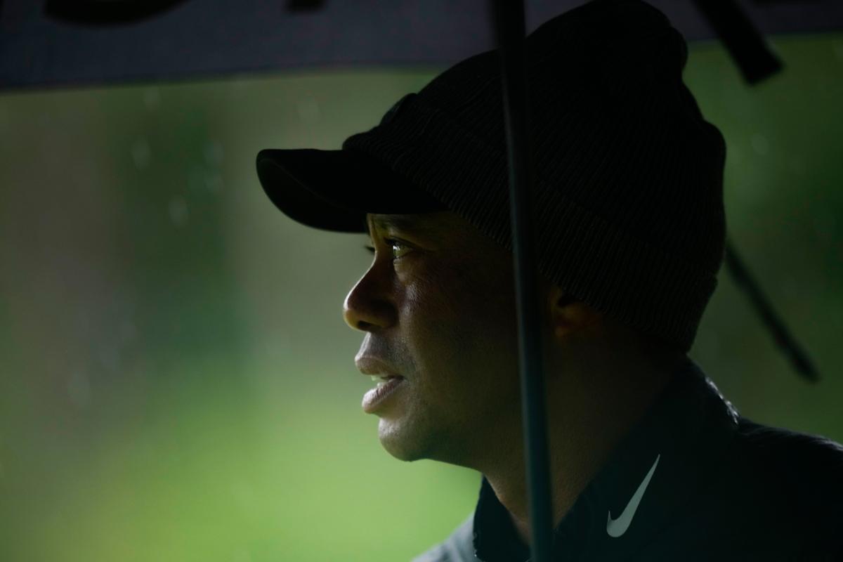 Woods Makes Cut, Last Among Those Still Playing at Masters