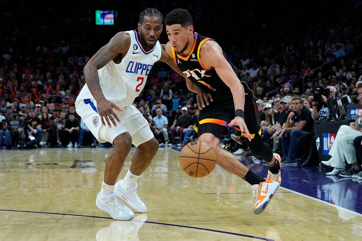 Booker Scores 38 Points, Suns Beat Clippers to Even Series