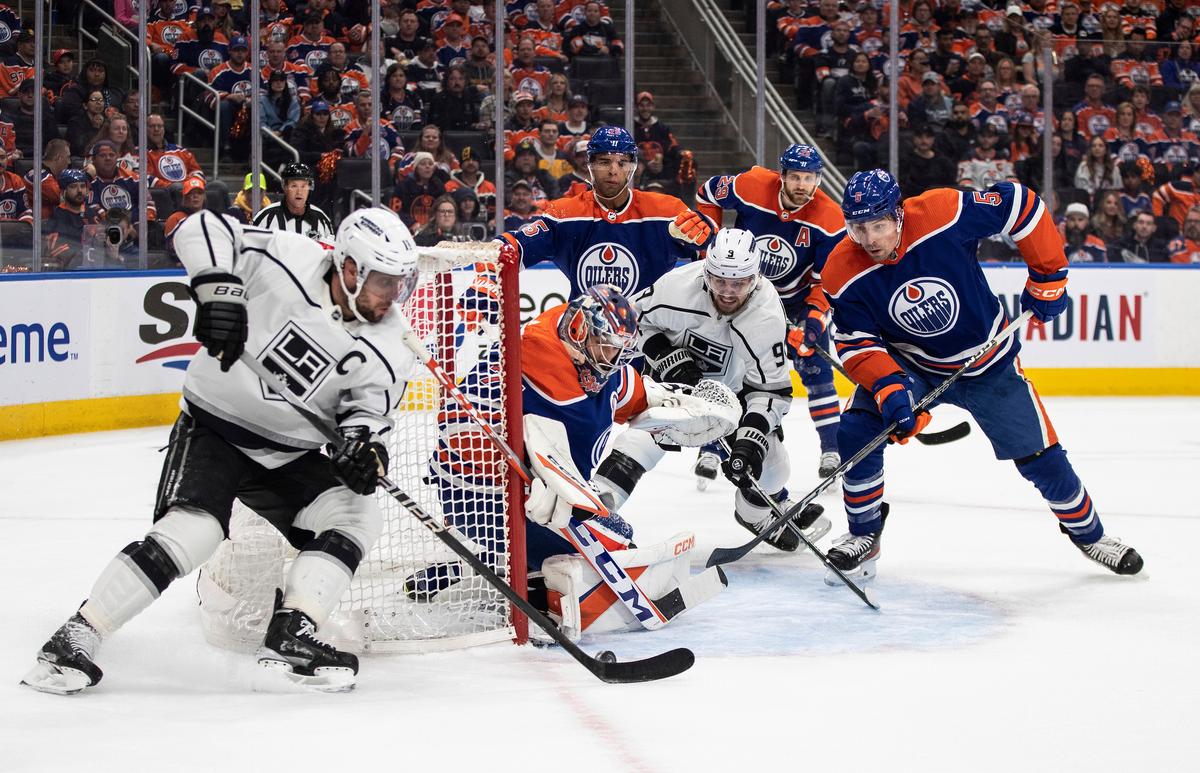 Oilers Beat Kings 4–2 in Game 2 to Tie First-Round Series