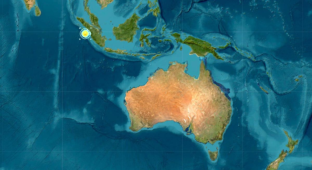 Indonesia Hit by Magnitude 7.3 Earthquake, Tsunami Warning Lifted
