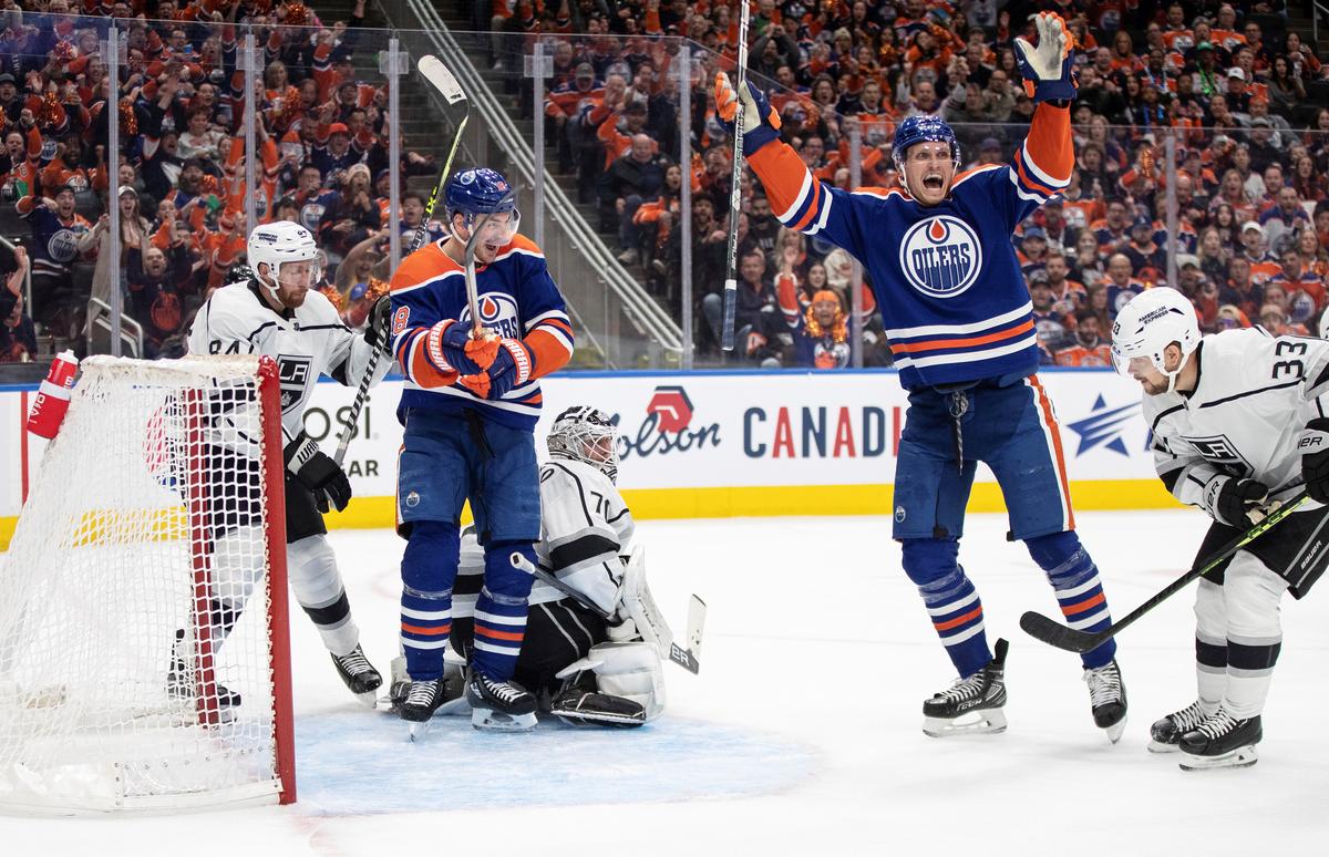 Oilers Beat Kings to Take 3–2 Lead in Playoff Series