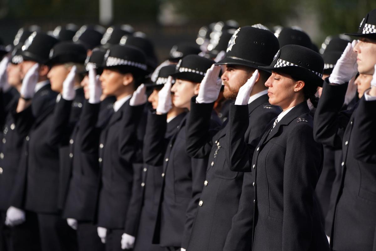Braverman Calls for ‘Commonsense Policing’ as UK Hits Target of 20,000 New Police Recruits