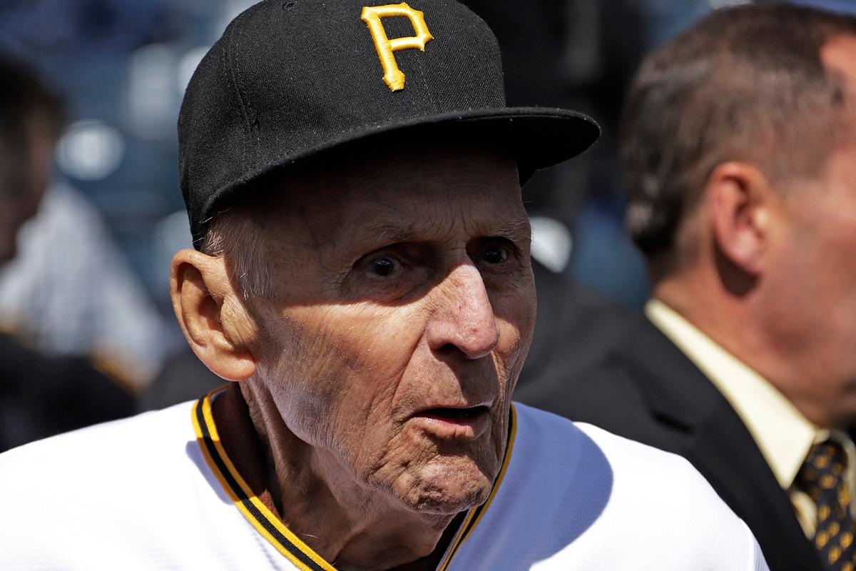 Pirates Star Dick Groat, Who Also Played in NBA, Dies at 92