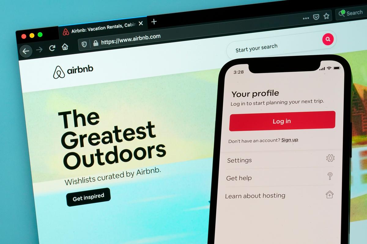 Airbnb Will Push Rooms as Low-Cost Option to House Rentals