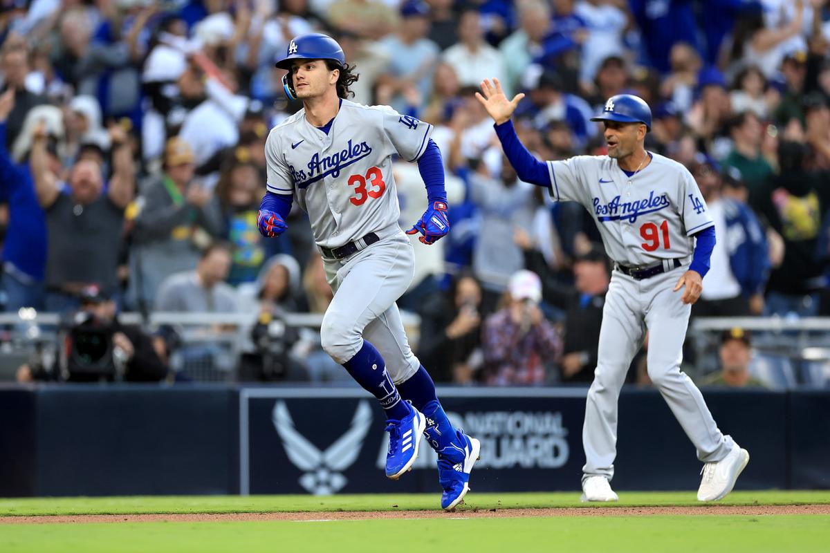 Betts, Outman Homer as Dodgers Stun Padres 5–2