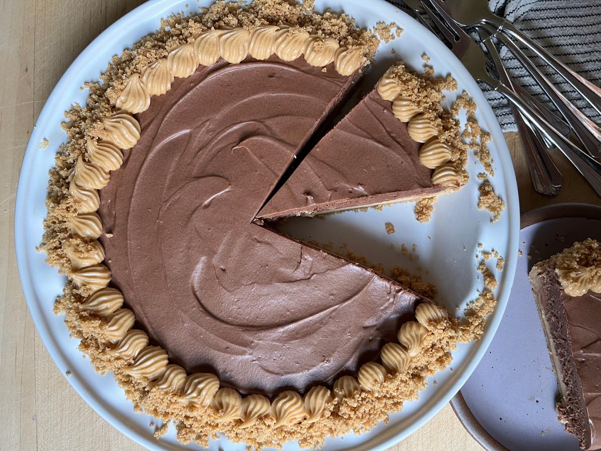 My Homemade Costco Peanut Butter Chocolate Pie Is Better Than the Original