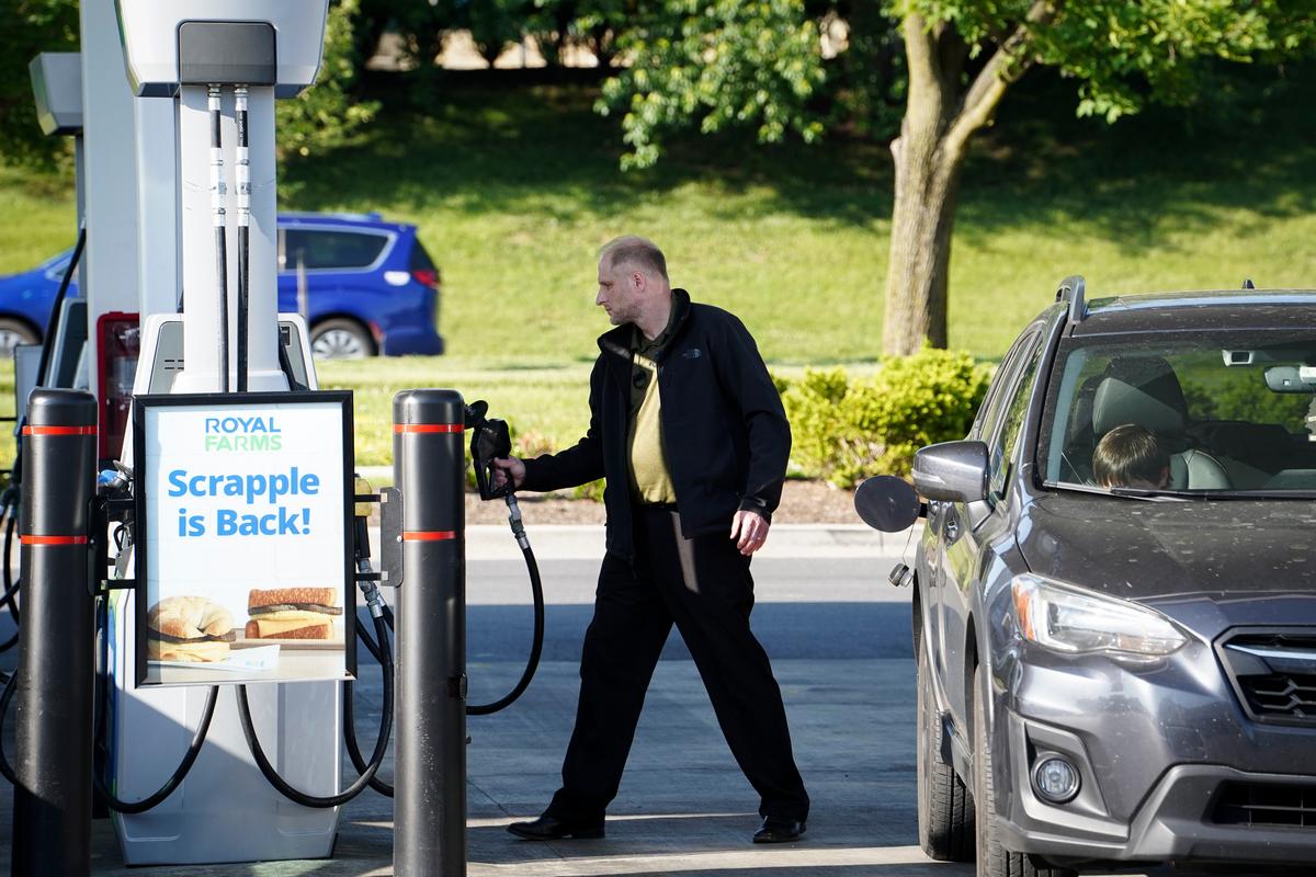 ANALYSIS: Gas Prices Surge as Crude Oil Enjoys Best Month in a Year