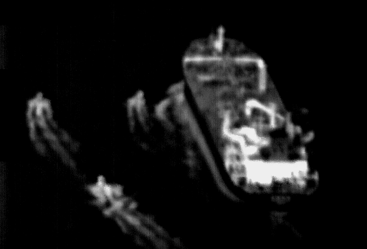 Iranian Attack Boats Harrassed Merchant Ship in Hormuz Strait: US Navy