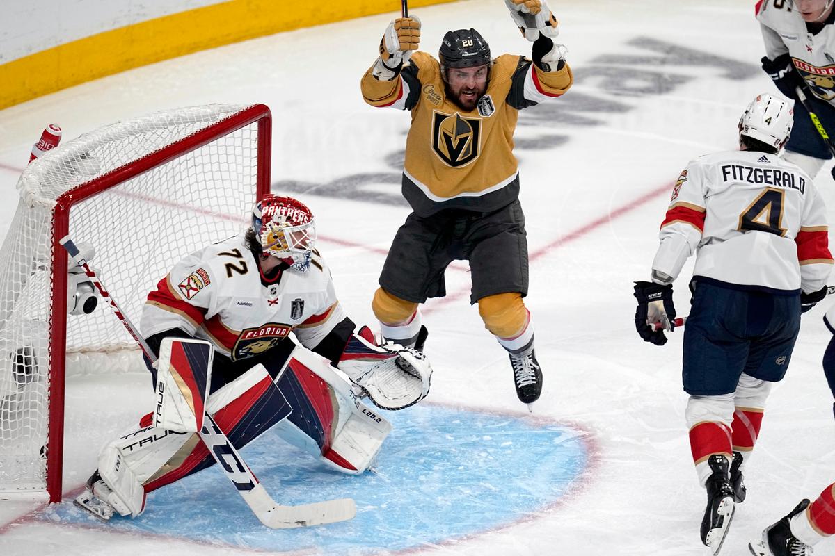 Golden Knights Take 2–0 Lead in Stanley Cup Final With 7–2 Win Over Panthers
