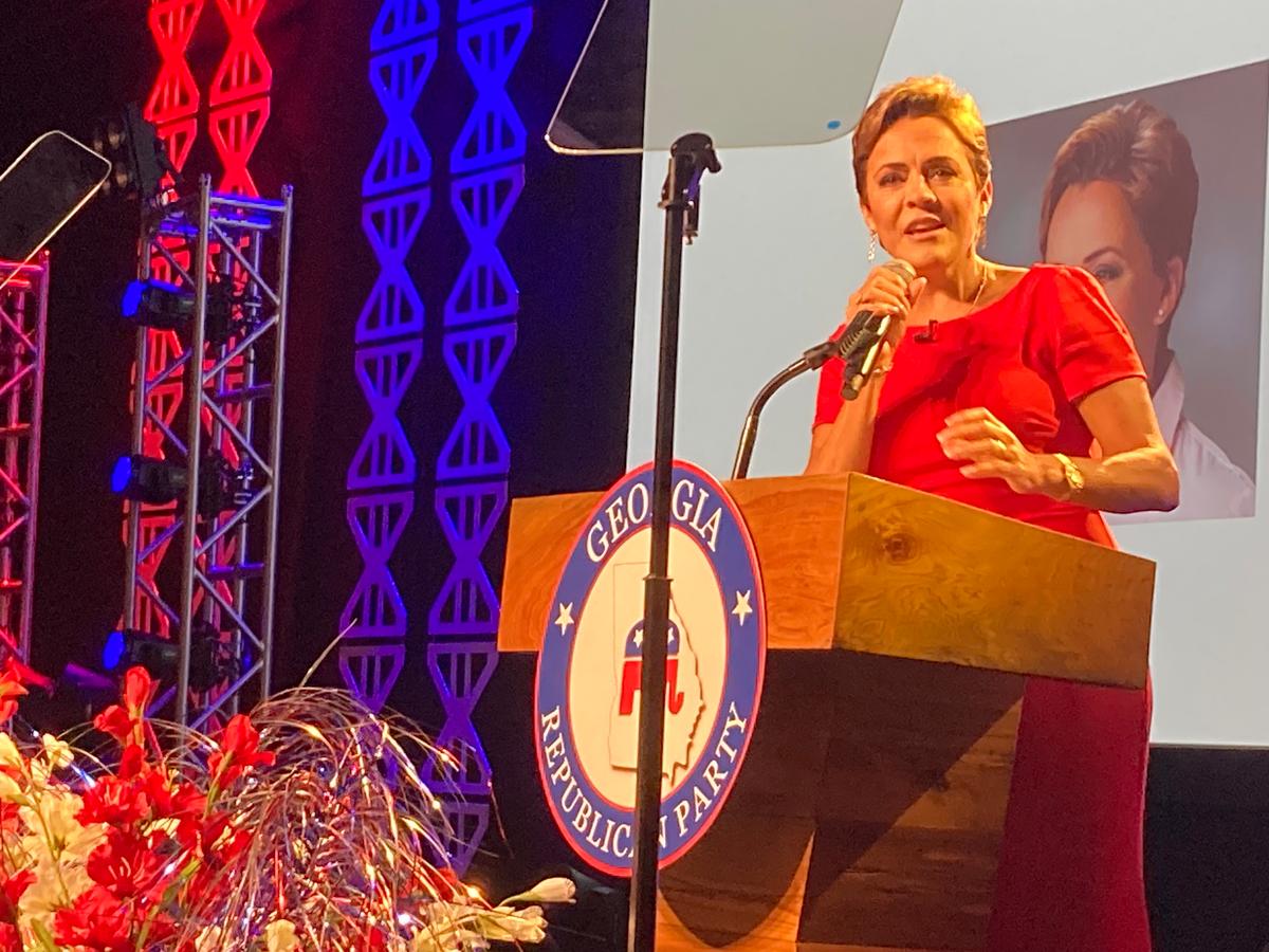 Kari Lake Urges Georgia GOP: Fight for Secure Elections–and for Trump, Despite Federal Indictment