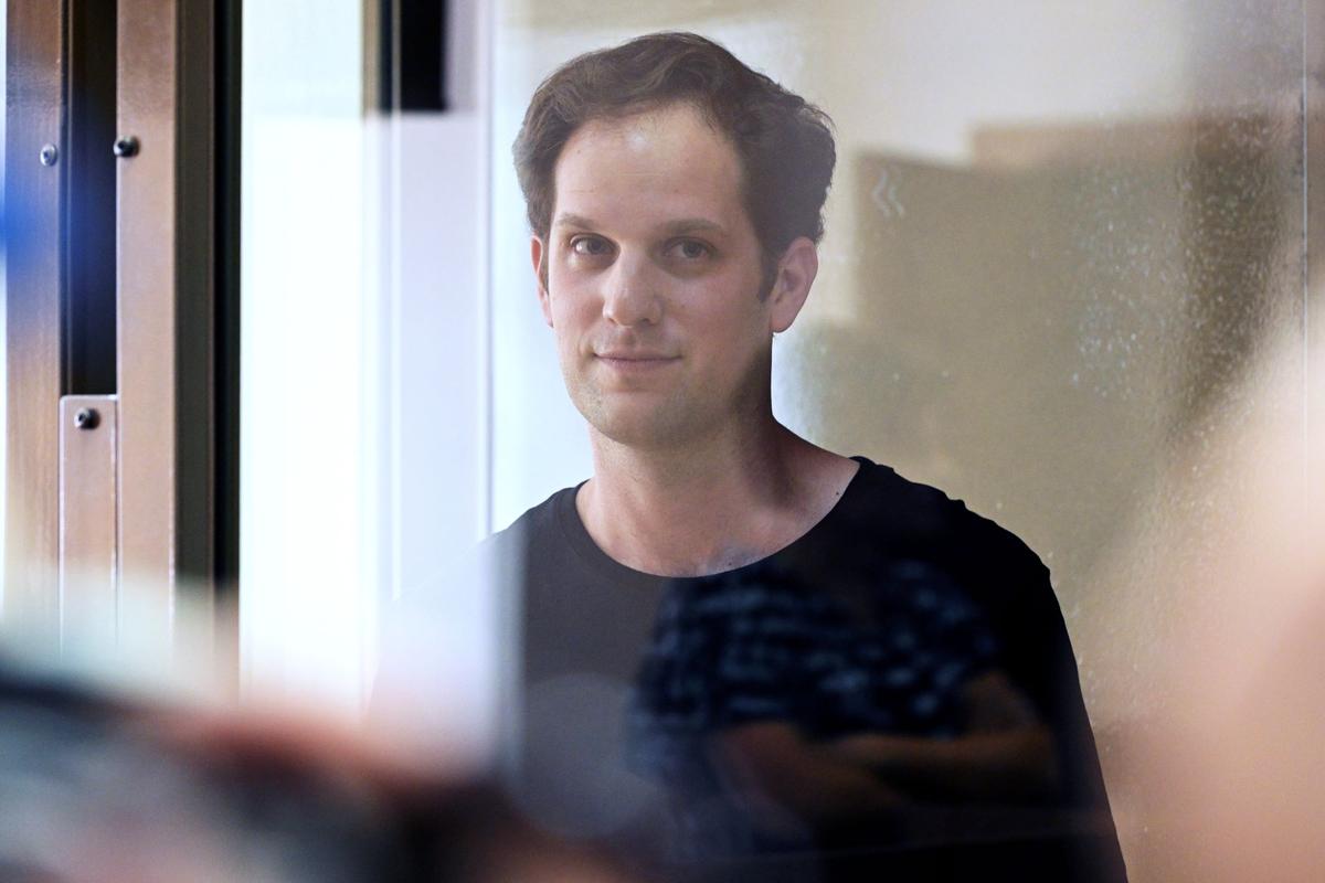 Moscow Court Rules US Journalist Evan Gershkovich Must Stay in Jail Until Late August