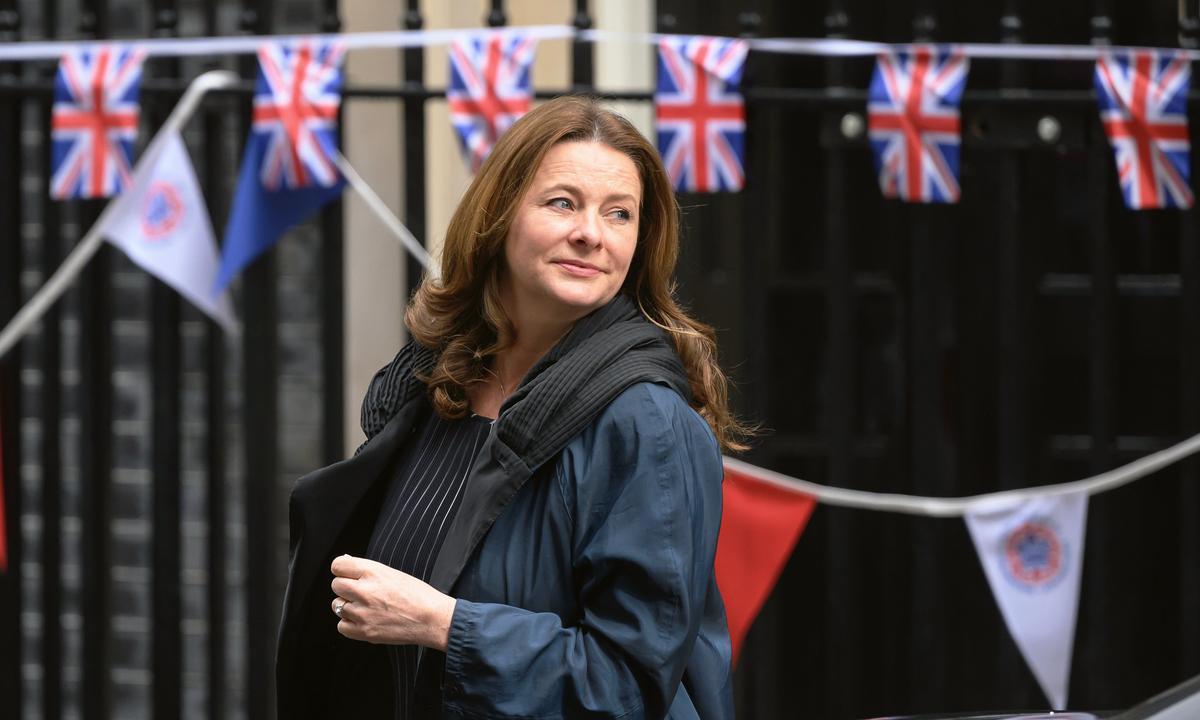 Government to Investigate School Over Animal and Gender Identity Claims