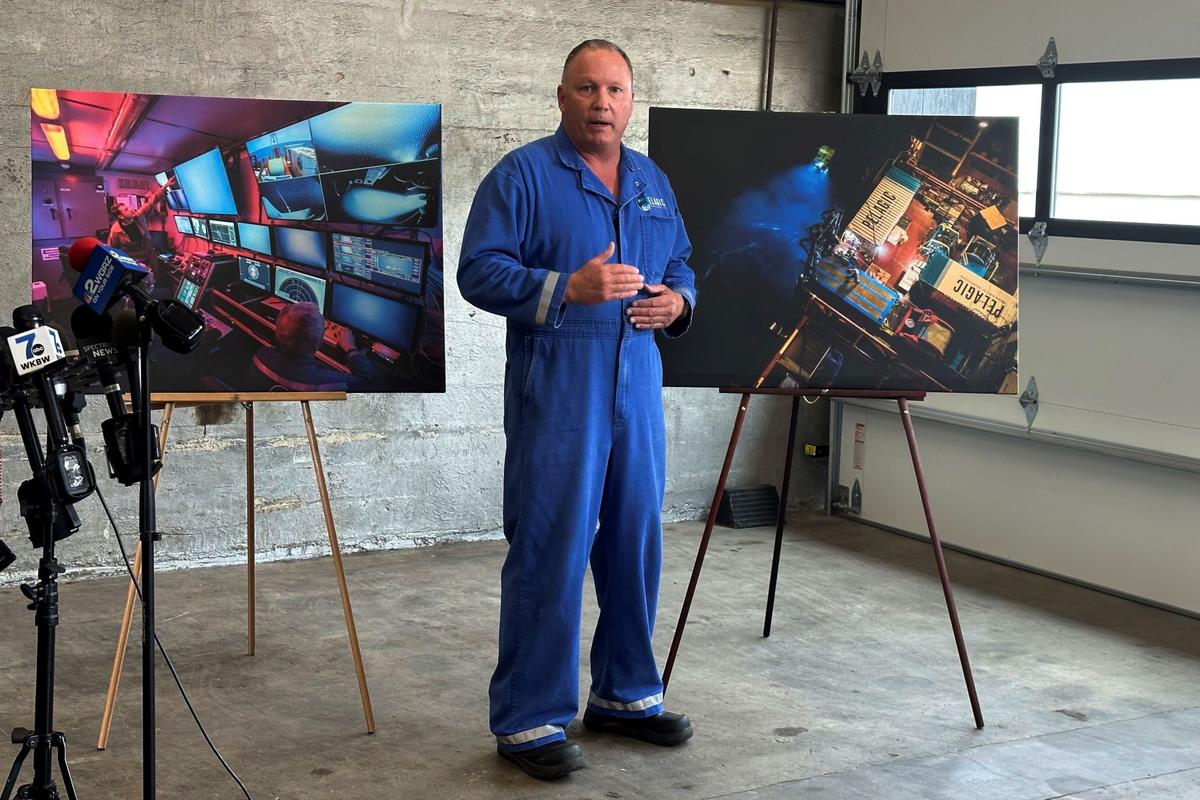 Recovering the Titan 12,500 Feet Underwater Was Dangerous, Complex, Emotional