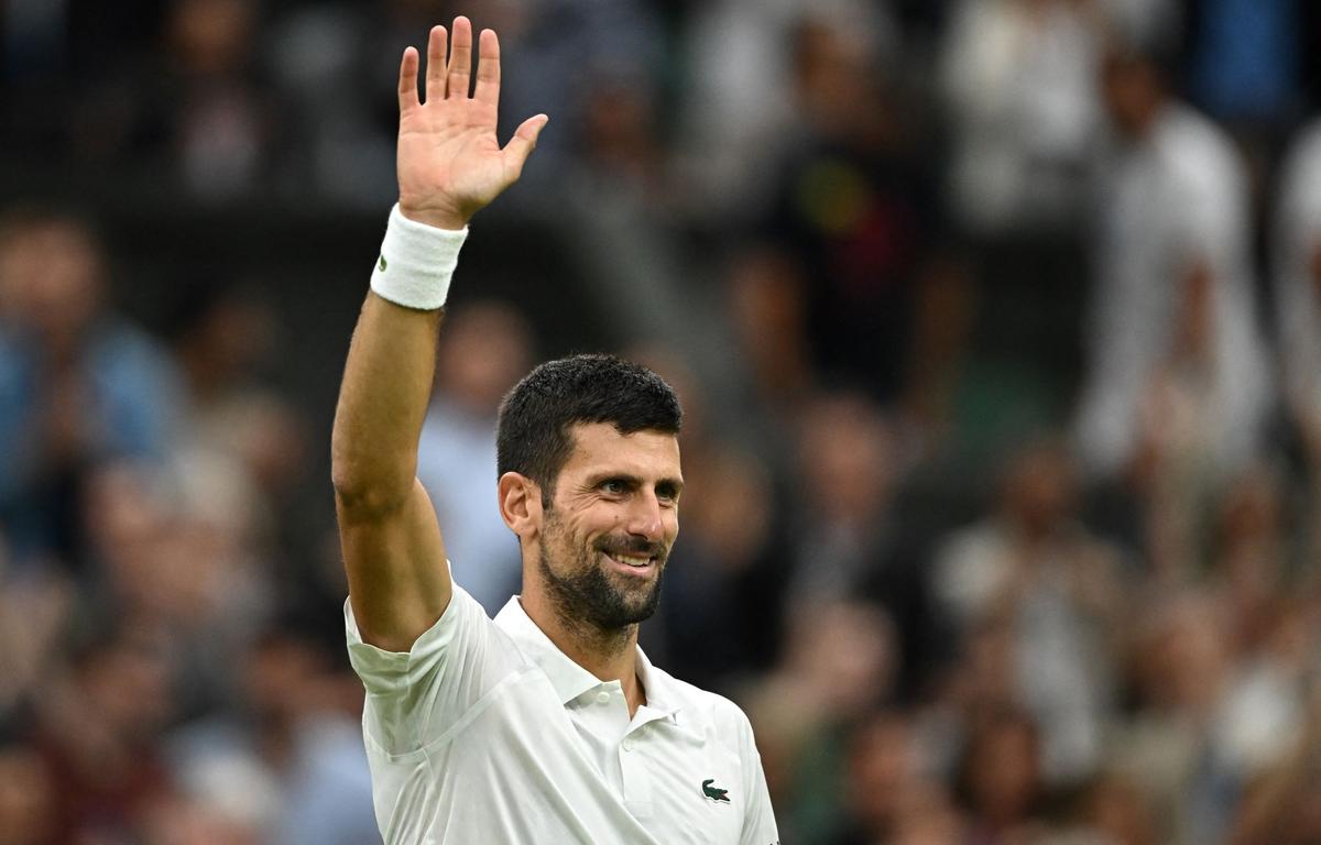 Djokovic Eases Past Sinner to Reach Wimbledon Final