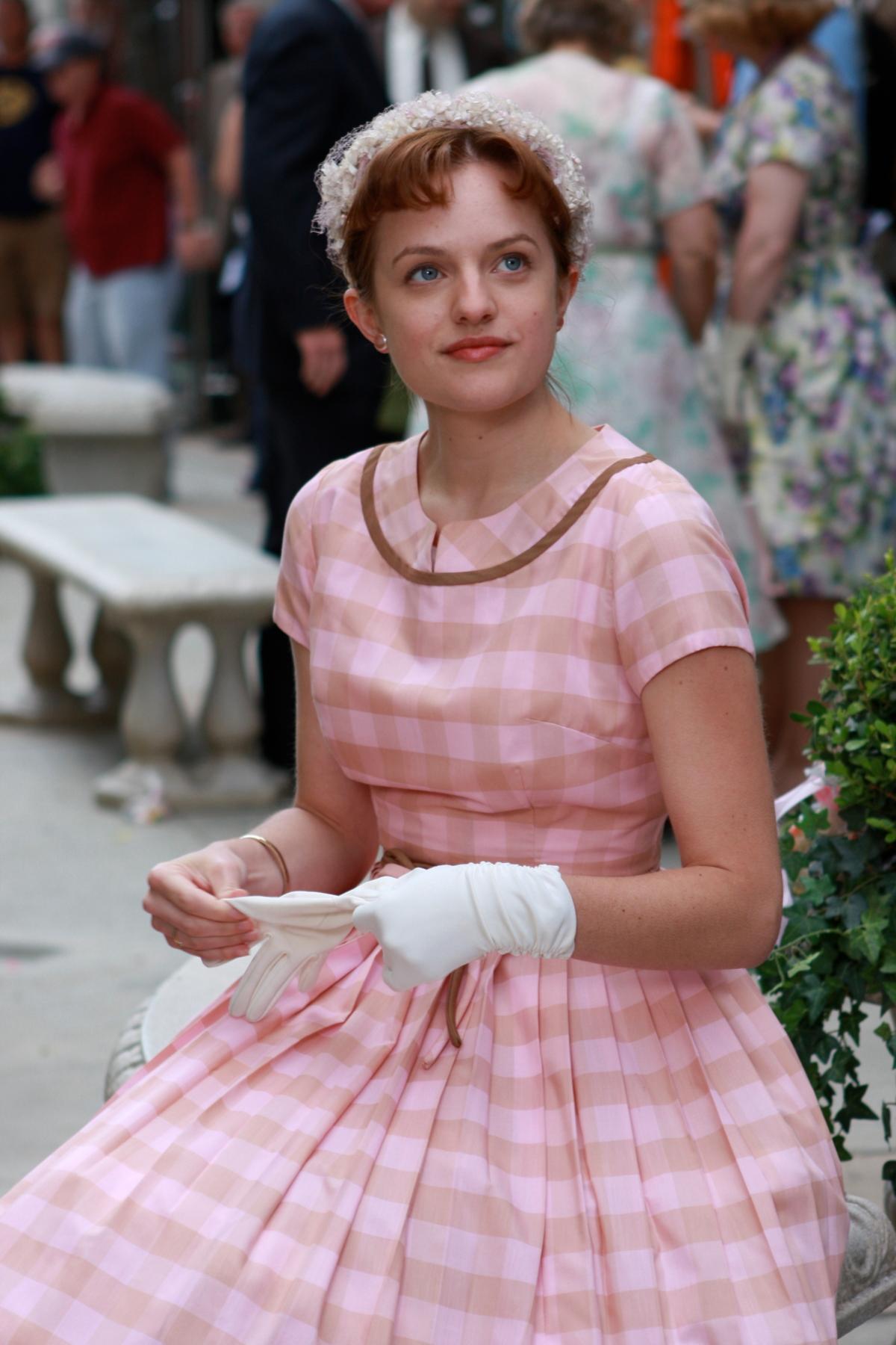 The character of Peggy Olson, played by Elisabeth Moss, in ‘‘Mad Men,’’ dressed for Easter Sunday. ‘‘I always tried to incorporate checks [patterns] for Peggy because I felt they were indicative of her earnest, schoolgirl nature,’’ Bryant said. (MovieStillDB)