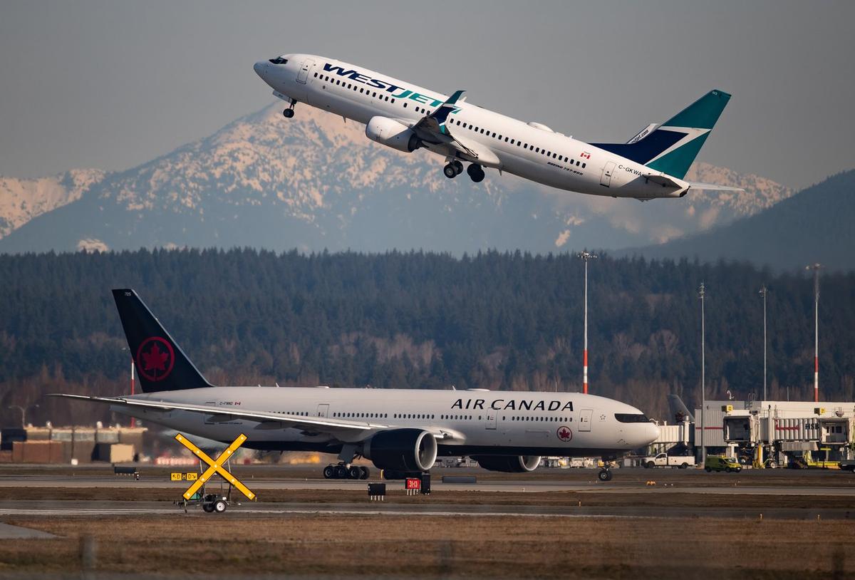 Flight Delays at Canadian Airlines Far Outstrip Peers in US, Despite Improvements