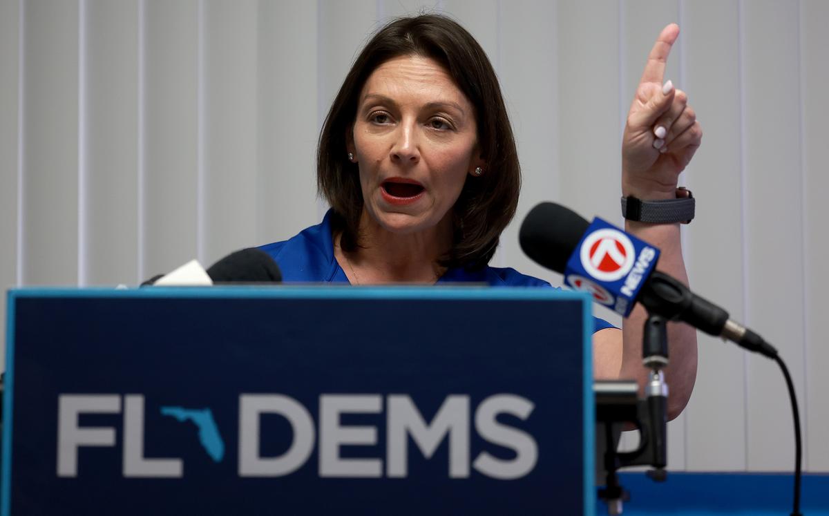 Democrats Pledge $1 Million for Voter Registration Efforts in Florida
