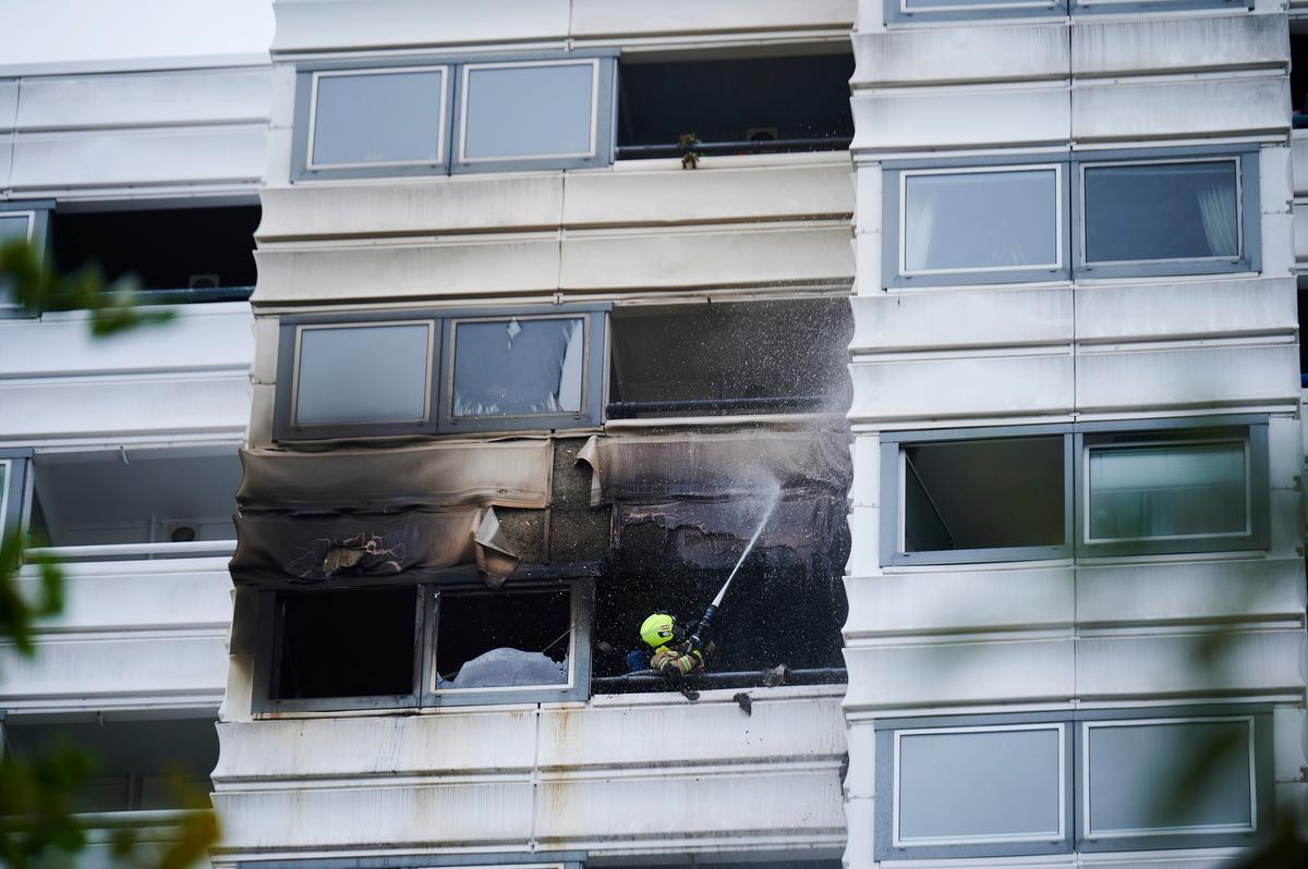 2 People Die in Berlin After Jumping From Building to Escape Fire, Authorities Say
