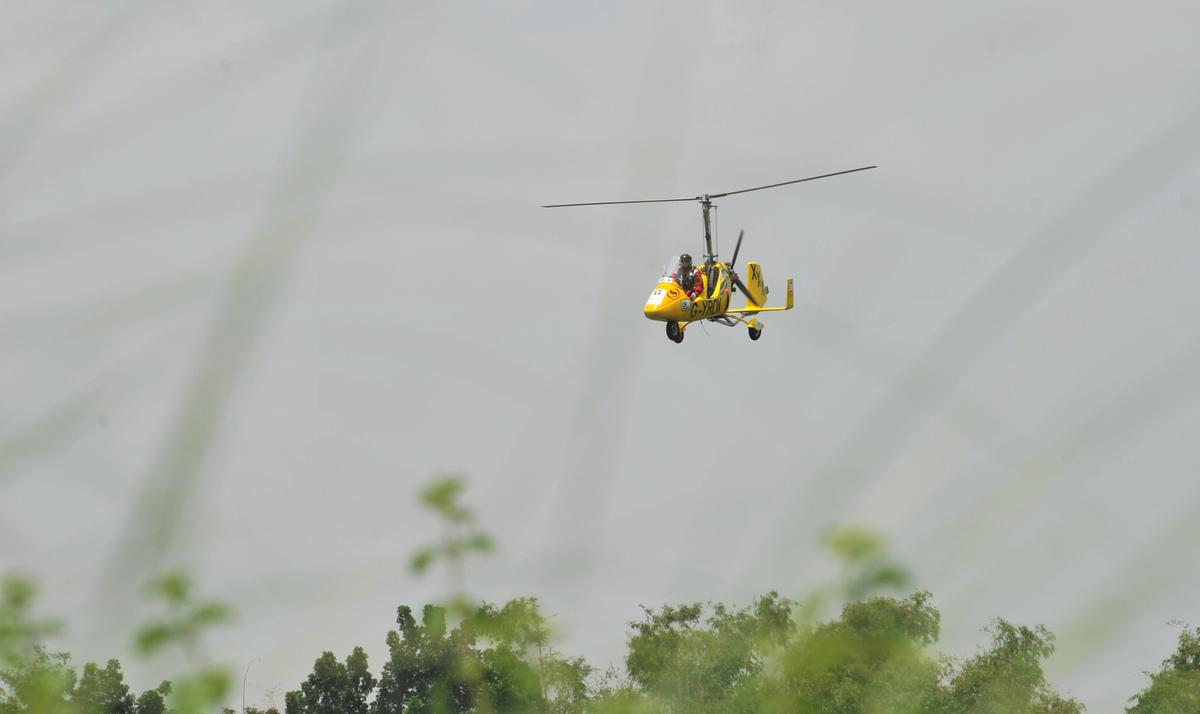 2 Killed After Helicopter, Gyrocopter Collide Midair in Wisconsin