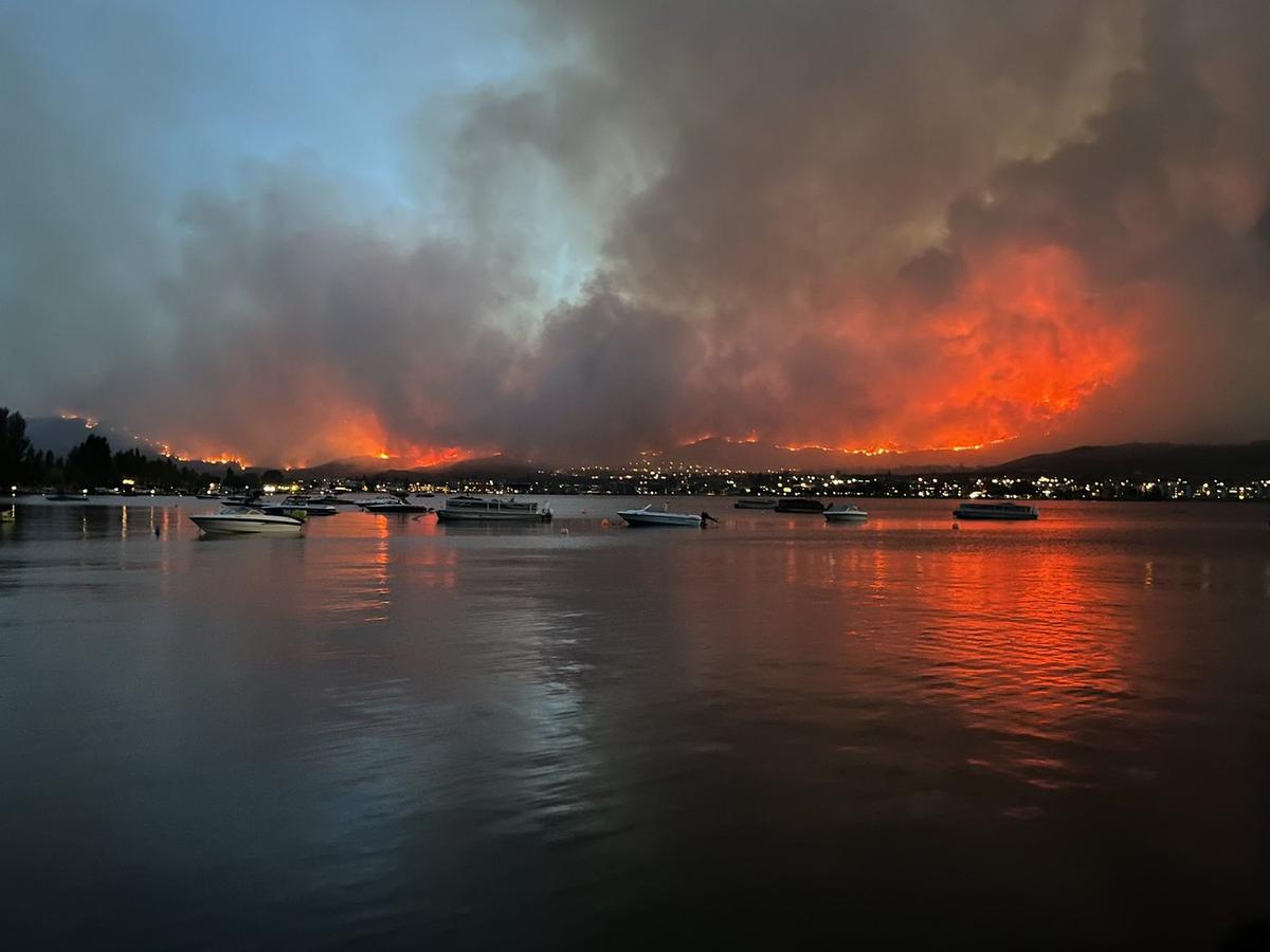 Residents of Osoyoos, BC, Heading Home After Harrowing Fire Fight